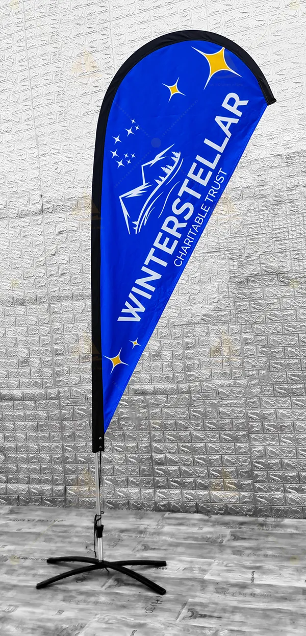 teardrop-flags-for-restaurant-advertising teardrop-flags-for-restaurant-advertising