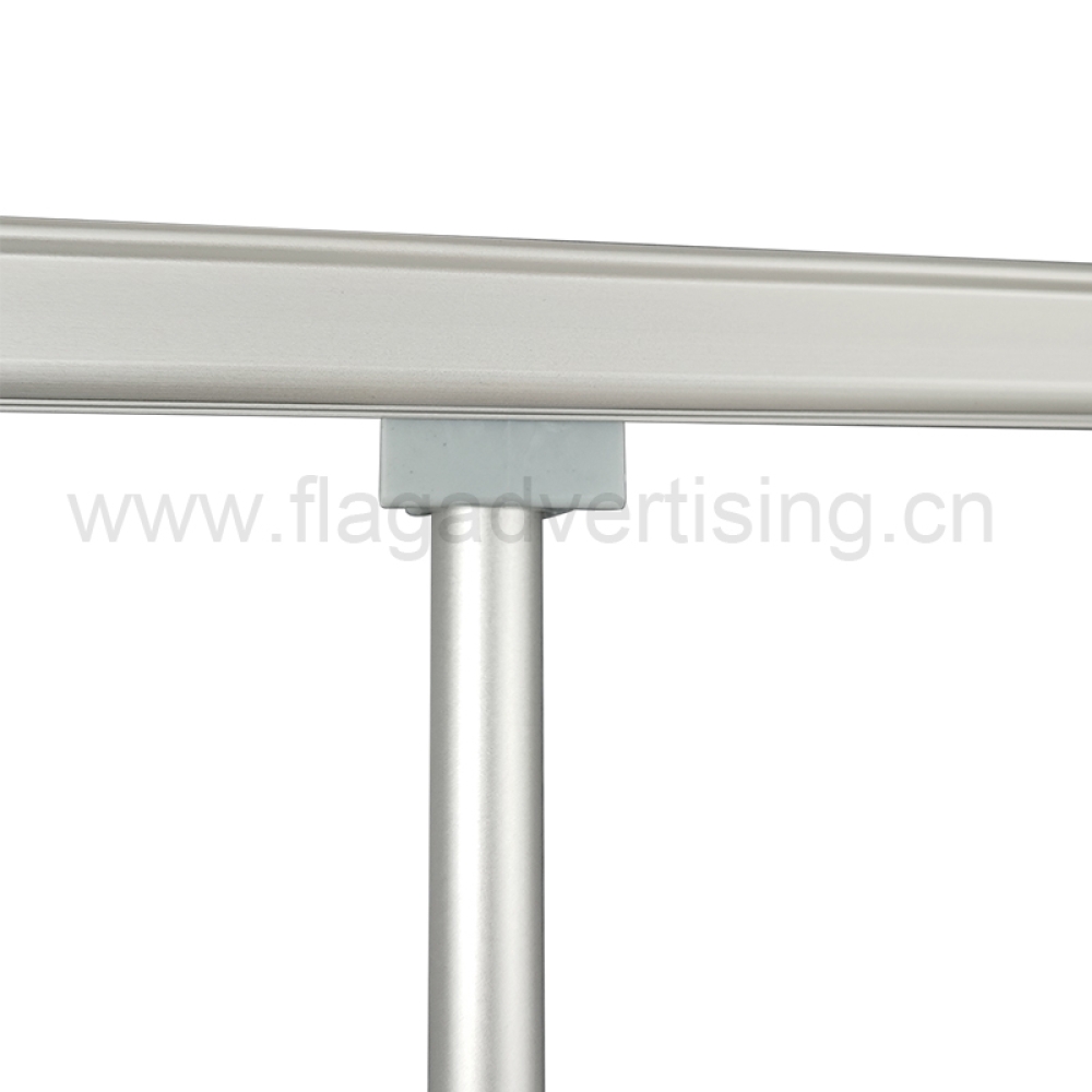 Classic Pull Up Banner Stand