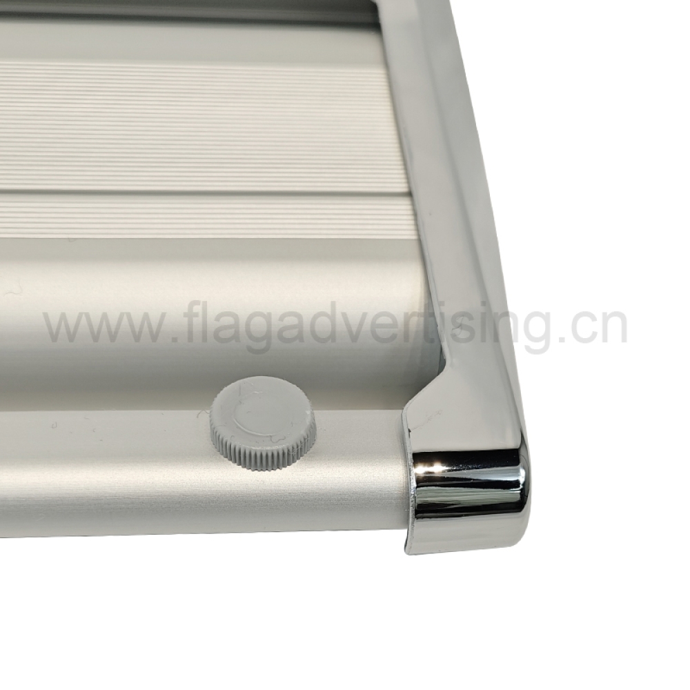 Deluxe Pull Up Banner Stand