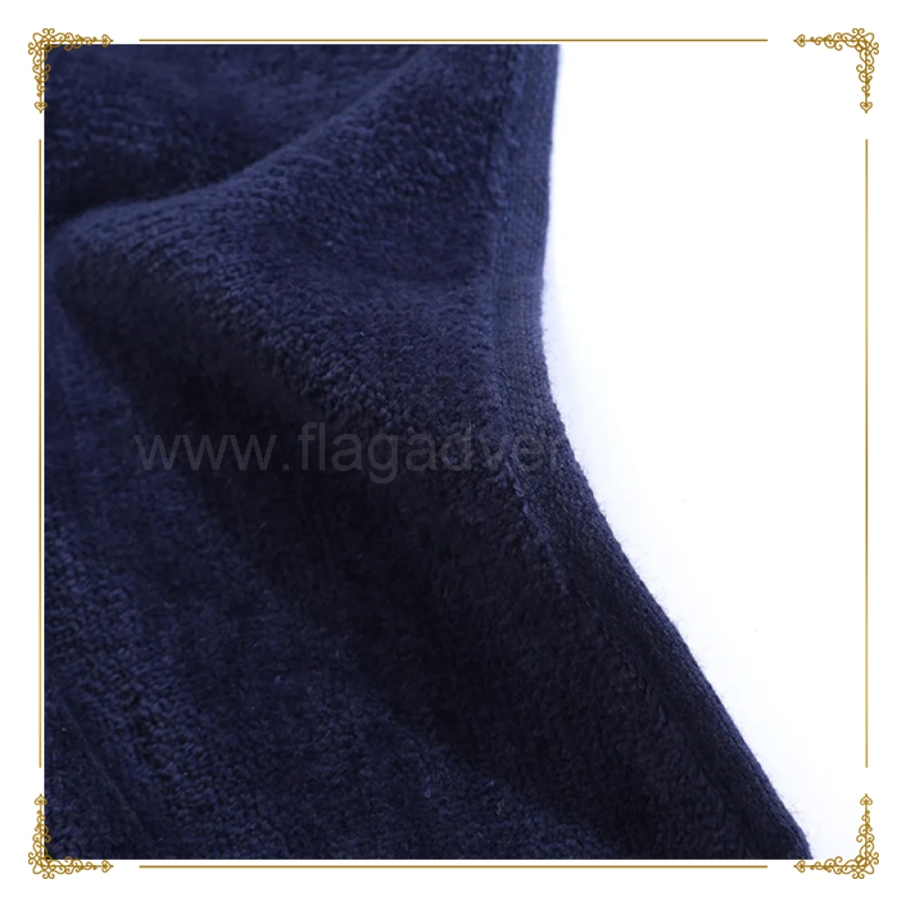 Custom Logo Tri-Fold Golf Towel – Microfiber Jacquard Cotton with Clip for Club Cleaning