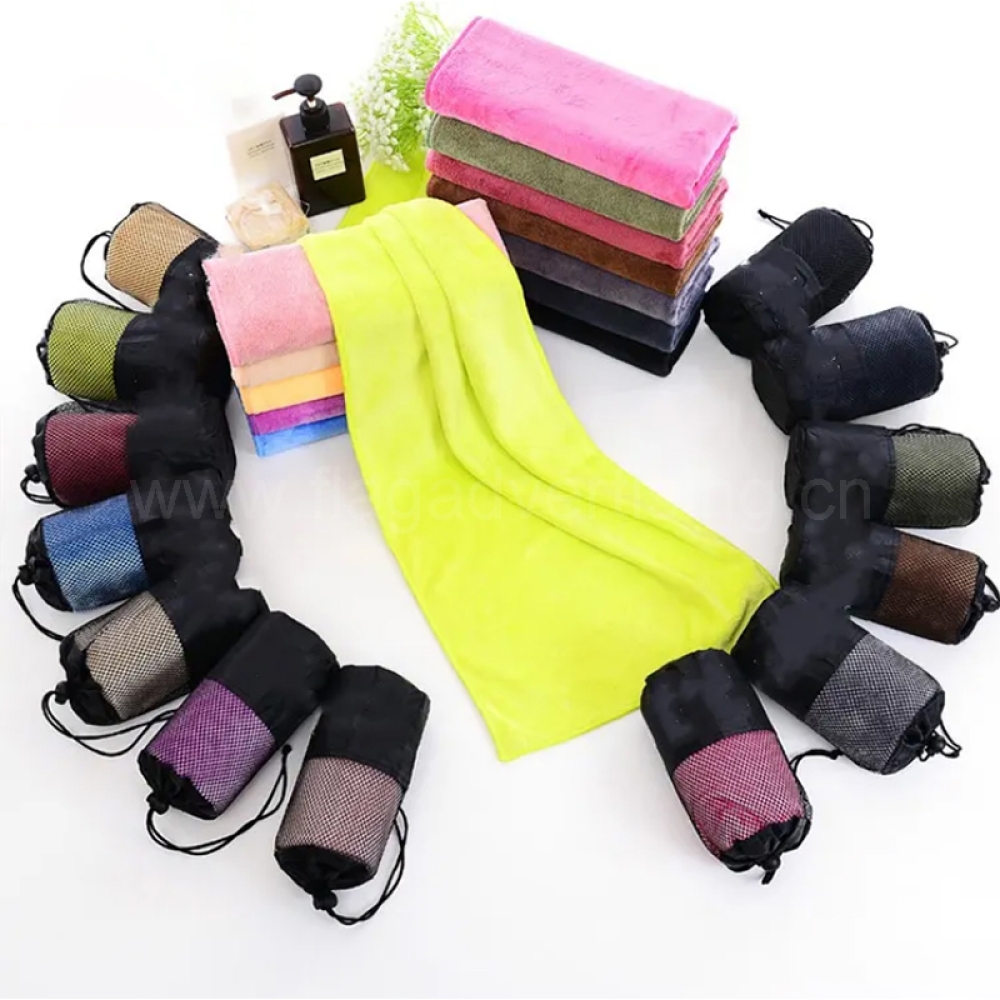 300gsm Microfiber Gym Towel – Compact, Quick-Drying & Super Absorbent Fitness and Travel Towel for Men & Women